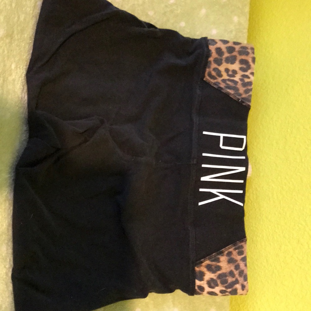 PINK cheetah print cropped yoga pants